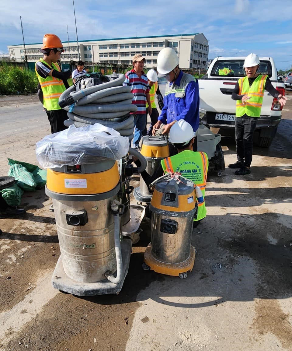 Các Dịch Vụ Vệ Sinh Khác